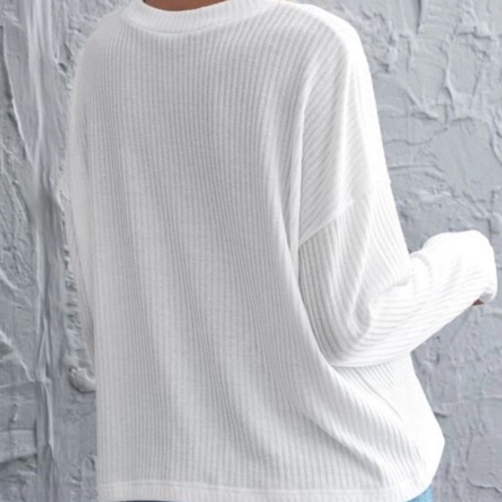 INSTOCK ❤️Color Block Top - Picture 2 of 2